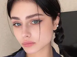 Jasminlive toy EmilyRocksy