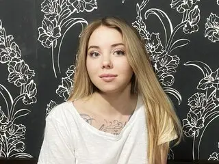 Cam nude OlisaLaur