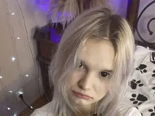 Real camshow SakuraMadzaki