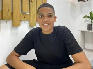 Hd xxx LukassCaballero