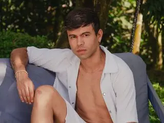 Spielzeug nude SmithAaroon